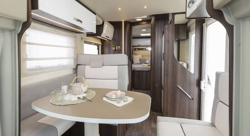 2/4 Berth Motorhome Interior - Front to Back
